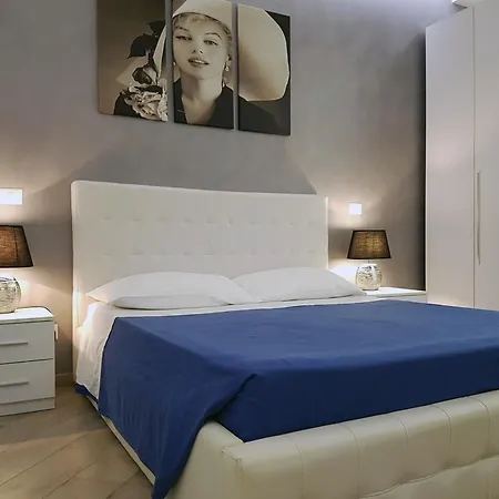 Domus Barberini Bed and Breakfast 4*